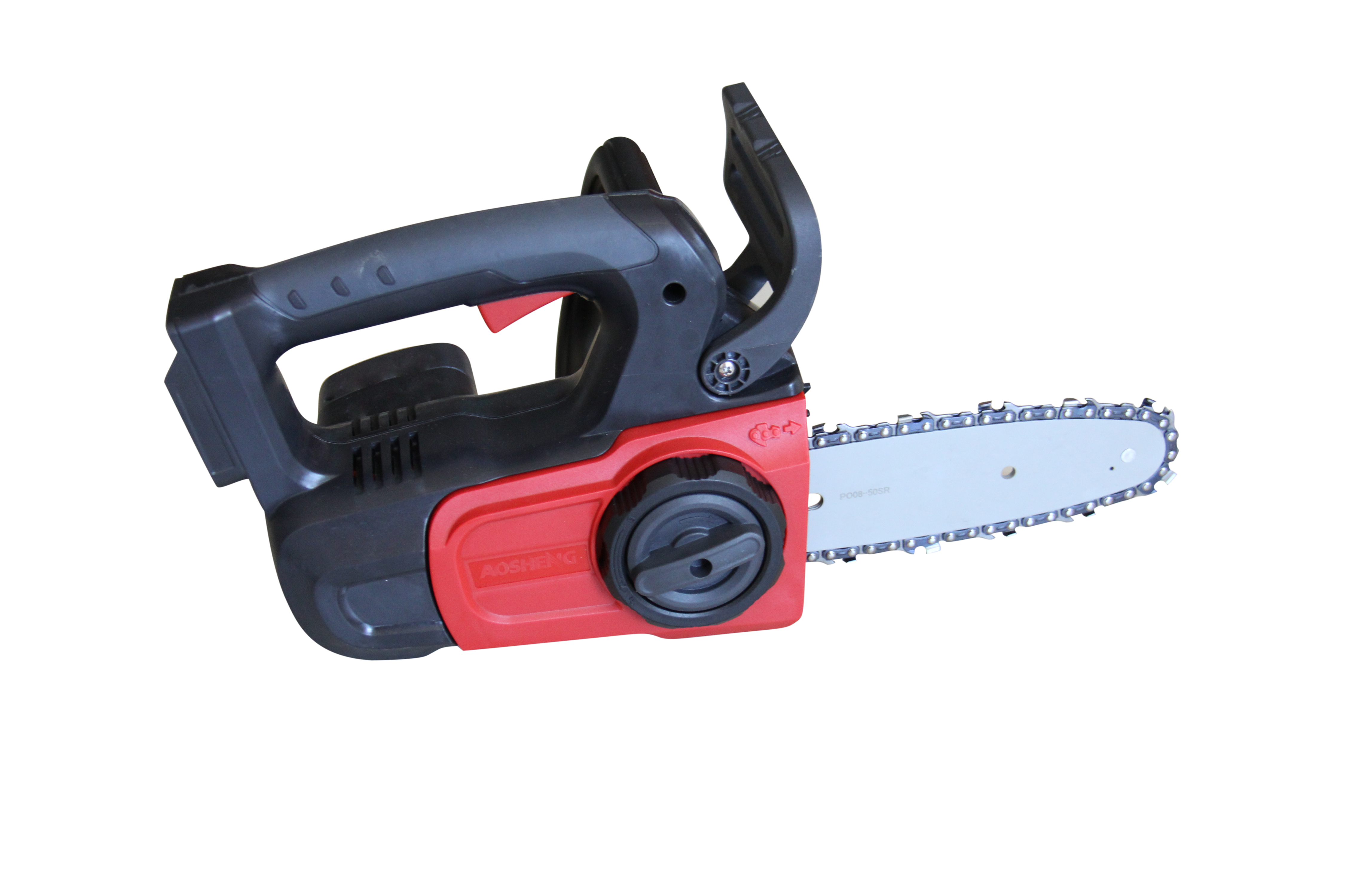 Jaký je správný způsob použití řetězové pily?